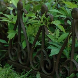 Cast iron lawn edging