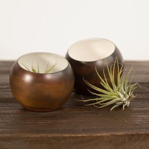 Enamelled metal pot - white