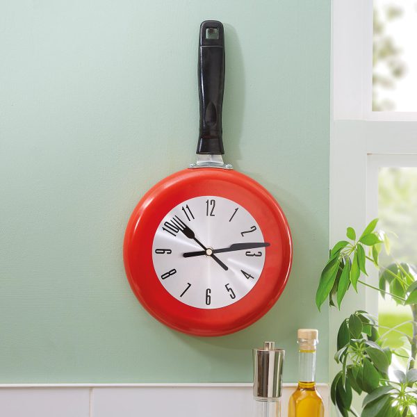 Frying Pan Clock Red/Black L38 x D8cm. Dia. 20cm