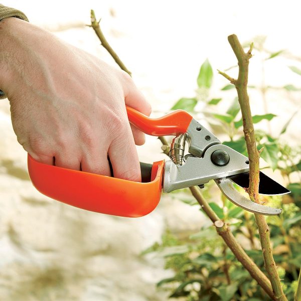 Garden Secateurs Strain Reducing L22cm