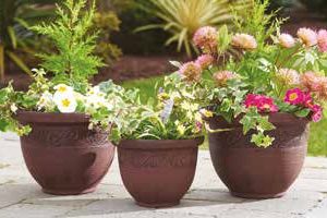 Greenhurst 3 Antique Brown Planters (Pack of 3)