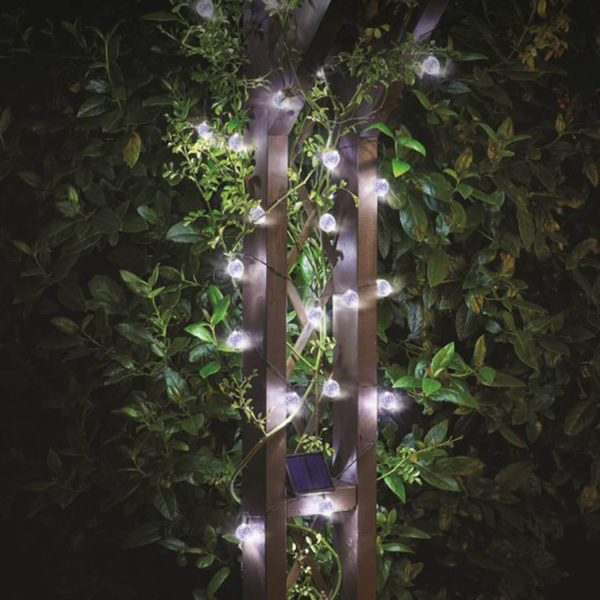 25 Orbs Ultra Solar String Lights