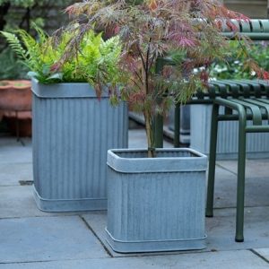 Rectangular galvanised metal dolly pot - aged zinc