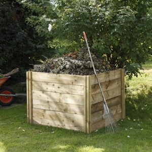 Slot down compost box