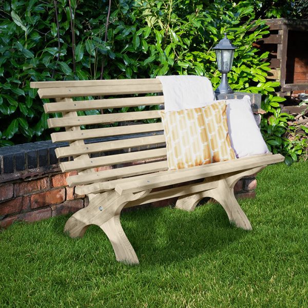 Forest Kuba Curved Wooden Garden Bench 3'11 x 2'5 (1.20m x 0.74m)