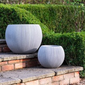 Set of two lightweight bowl planters - light grey