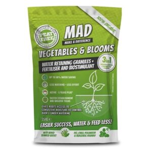 Organic water saving granules and fertiliser for vegetables and blooms