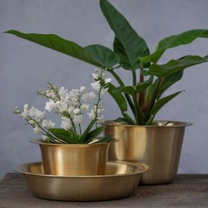 Spun brass pot